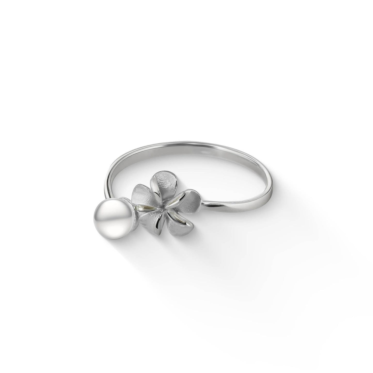 02157 - 14K White Gold - Plumeria Ring