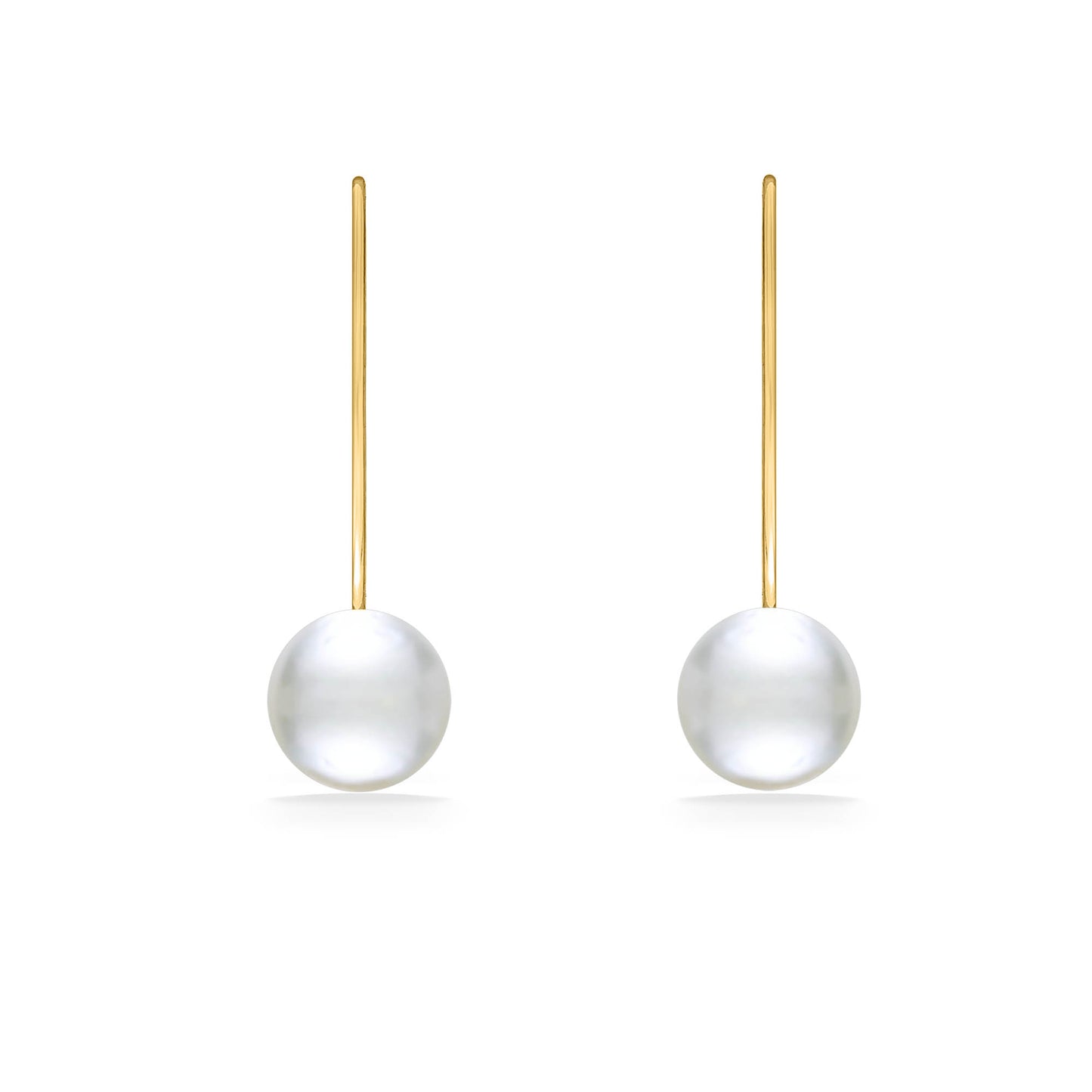 Front view of white akoya 5.5mm pearls mounted on 14k yellow gold leverback earrings. Item No. 14440