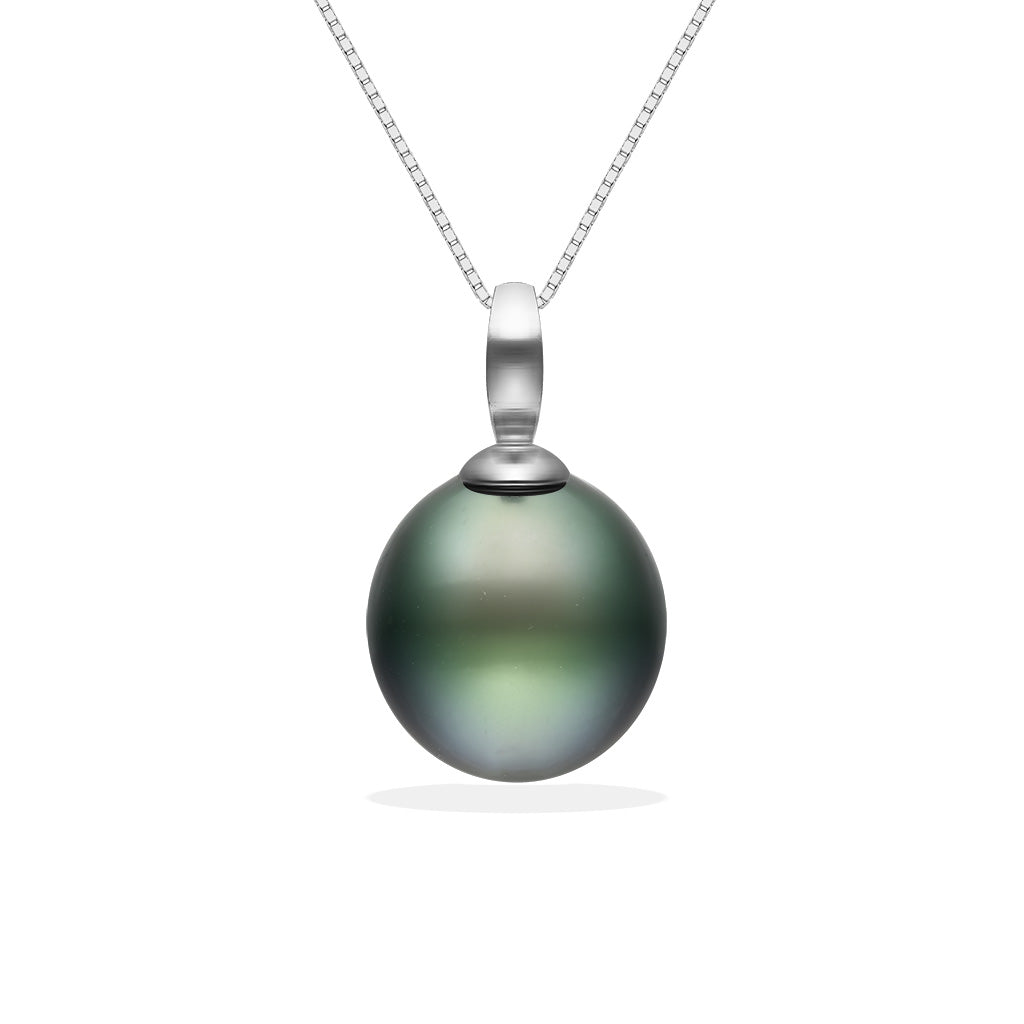 Classic tahitian pearl pendant measuring 12mm with a 14k white gold bail and chain necklace. Item No. 41470