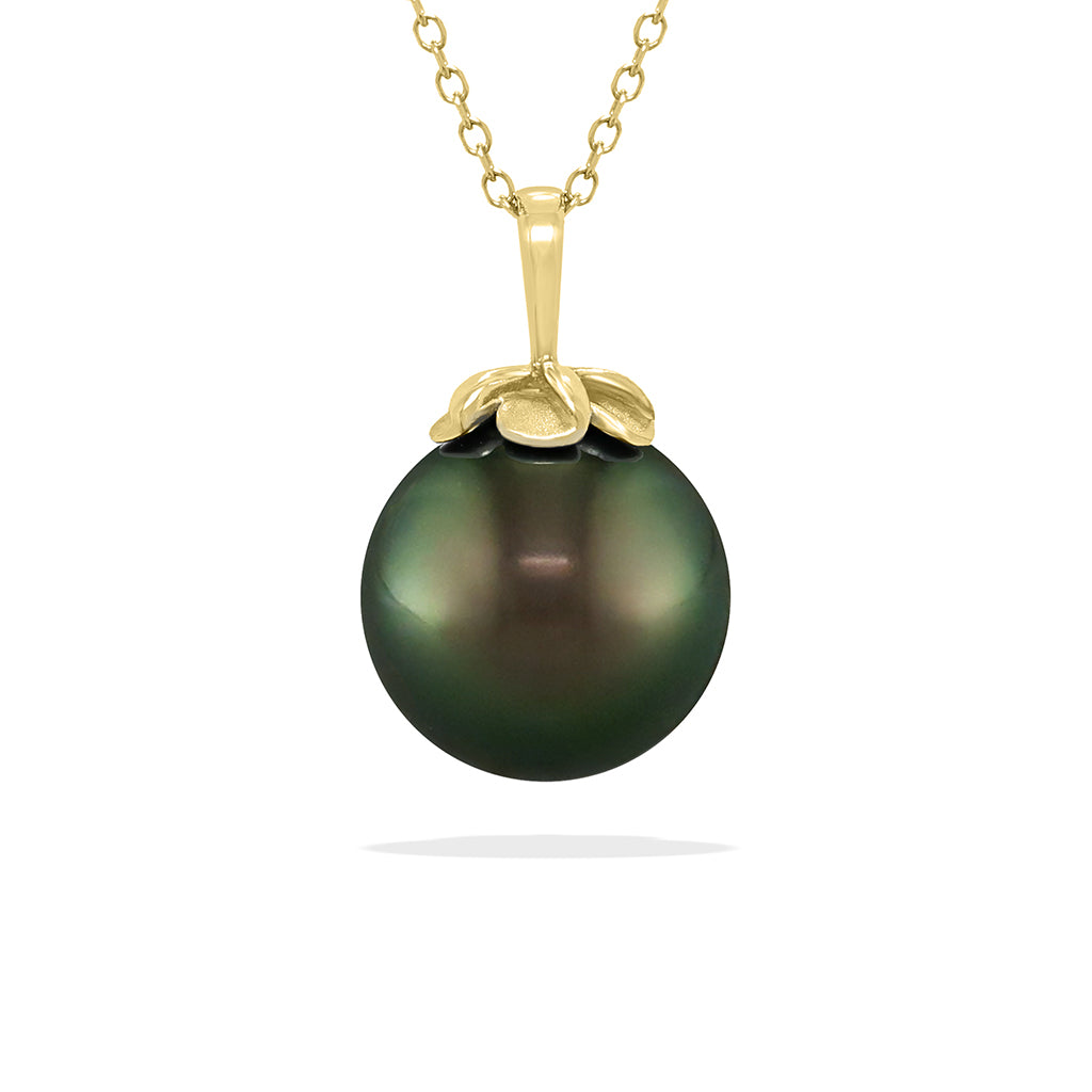 Tahitian pearl plumeria pendant with a 10mm tahitian pearl on a 14k yellow gold plumeria bail. Item No. 41710