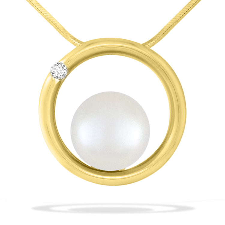 Moon and Star Pendant
