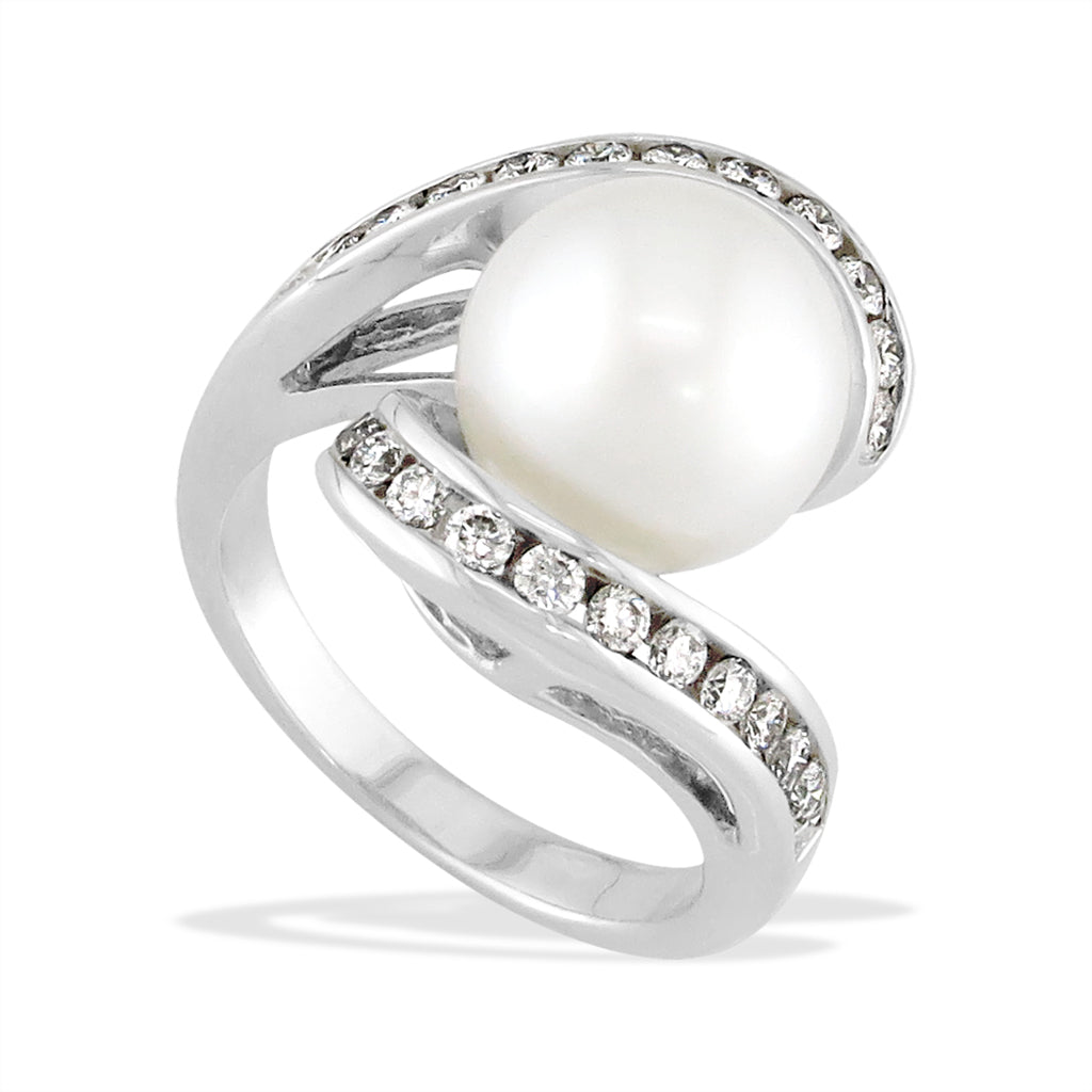 19002 - 14K White Gold - White South Sea Pearl Ring