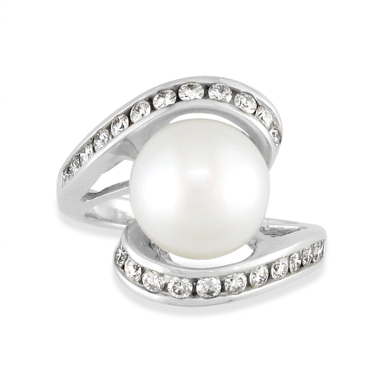 19002 - 14K White Gold - White South Sea Pearl Ring