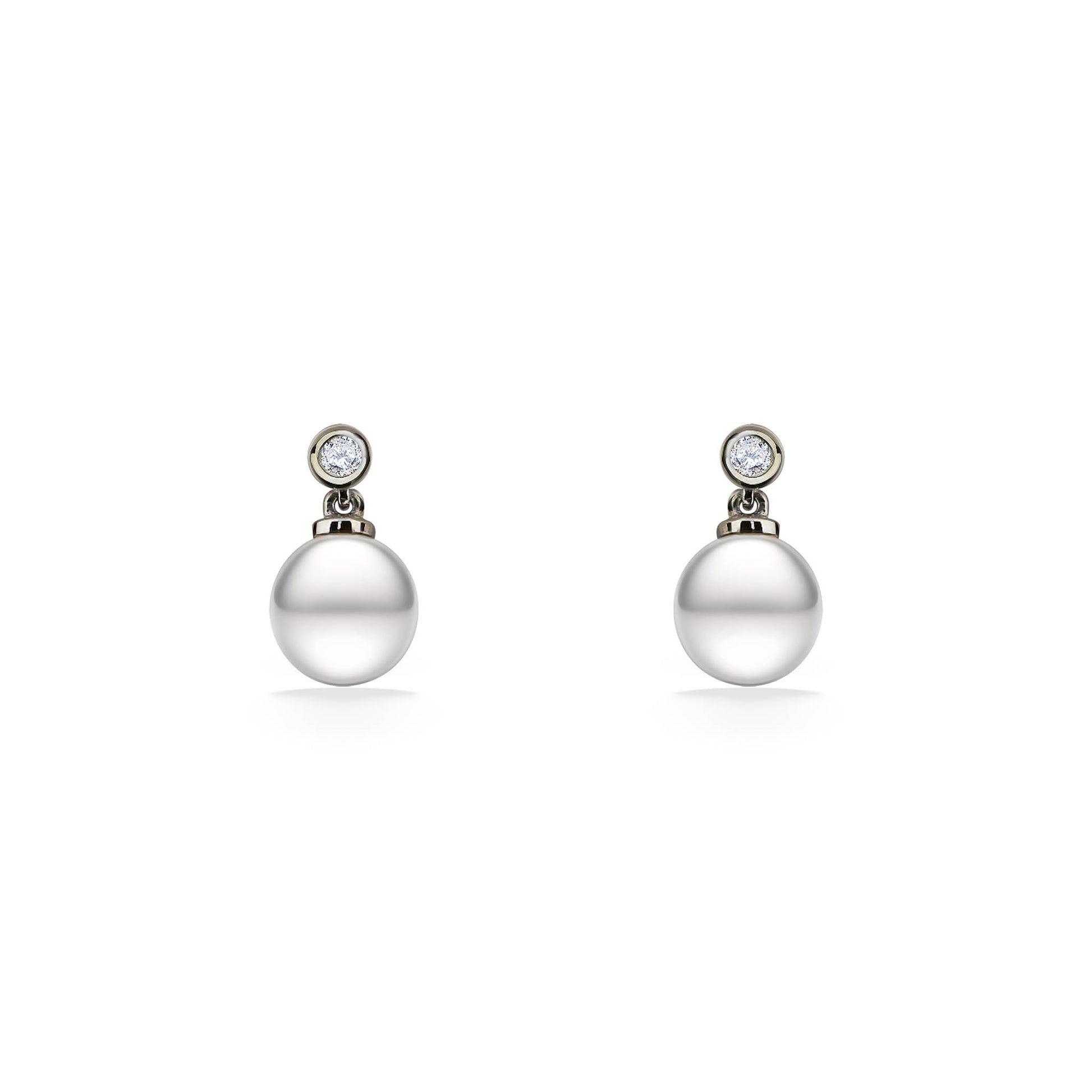 44537 - Sterling Silver - White Freshwater Pearl Drop Earrings